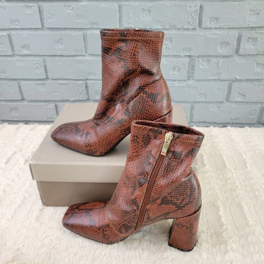 Franco Sarto Stretch Ankle Boots Harmond Sienna Women's 7.5 Medium